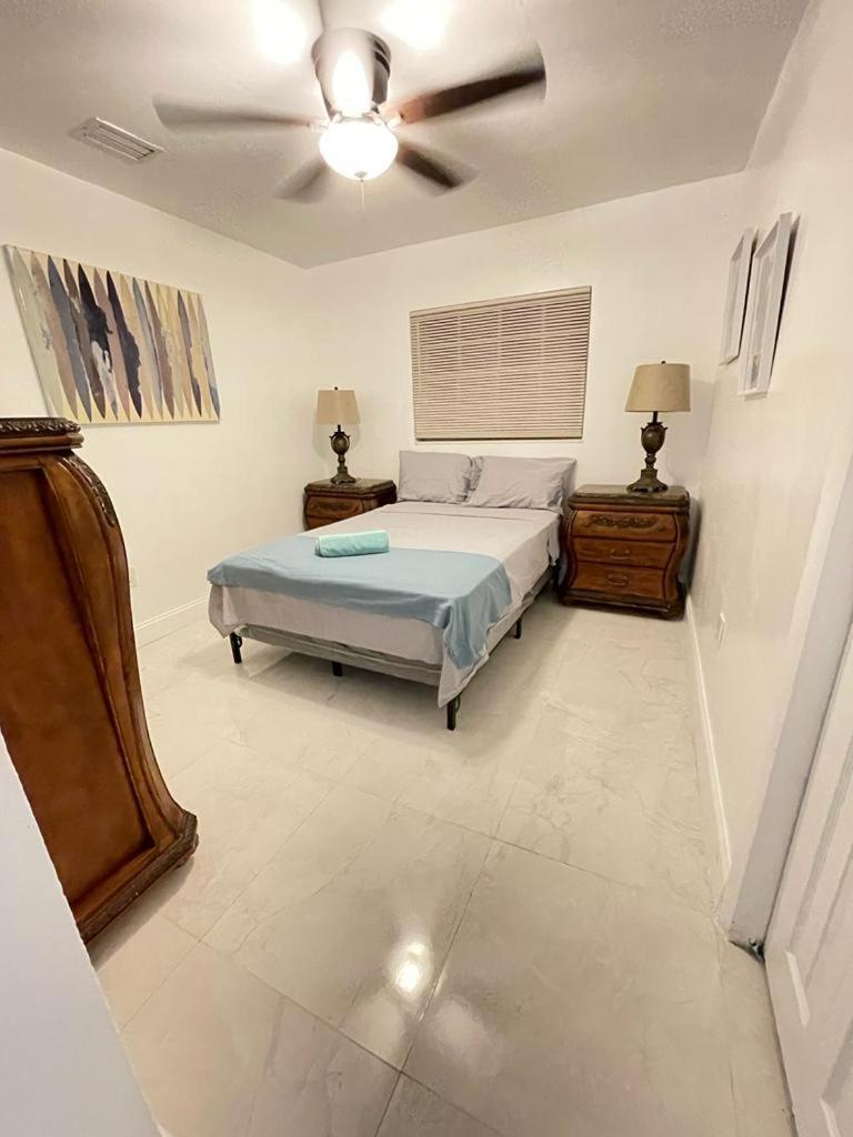 Portily Apartment Маями Екстериор снимка